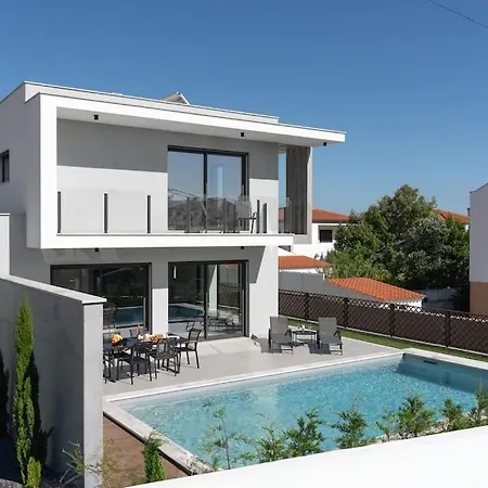 Villa Quinta Atia - Luxury With Private Pool Caldas Da Rainha