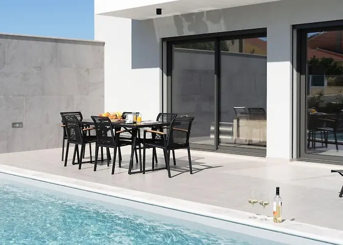 Quinta Atia - Luxury With Private Pool Caldas Da Rainha