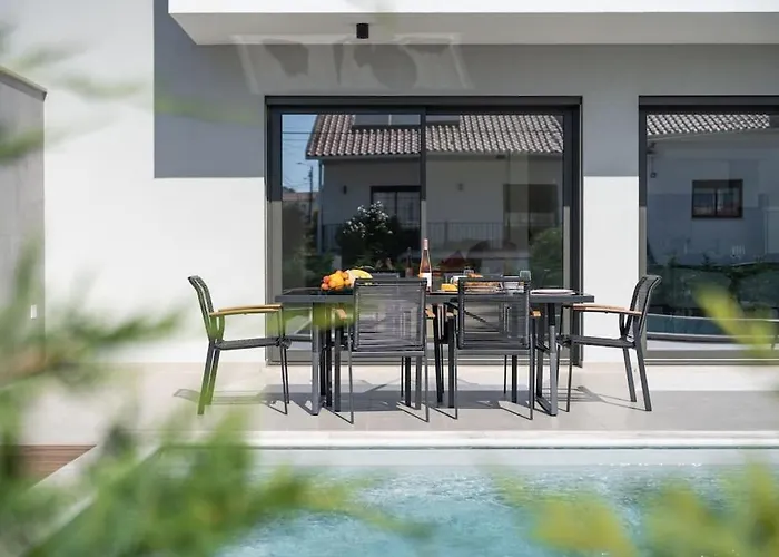 Quinta Atia - Luxury With Private Pool Βίλα Caldas Da Rainha